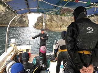 ブリーフィング中